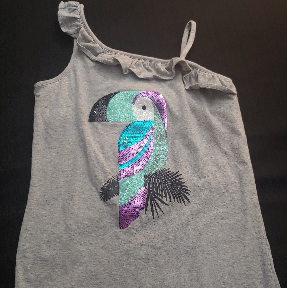 4/$20 Justice sz 18 Toucan girls top